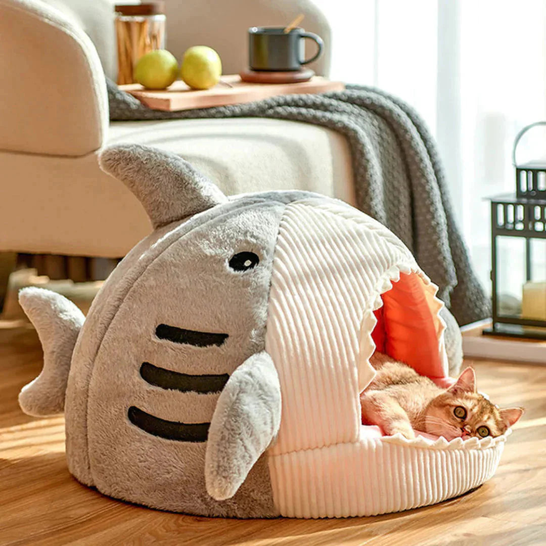 Cama pet tubarão de pelúcia — variante na cor cinza claro